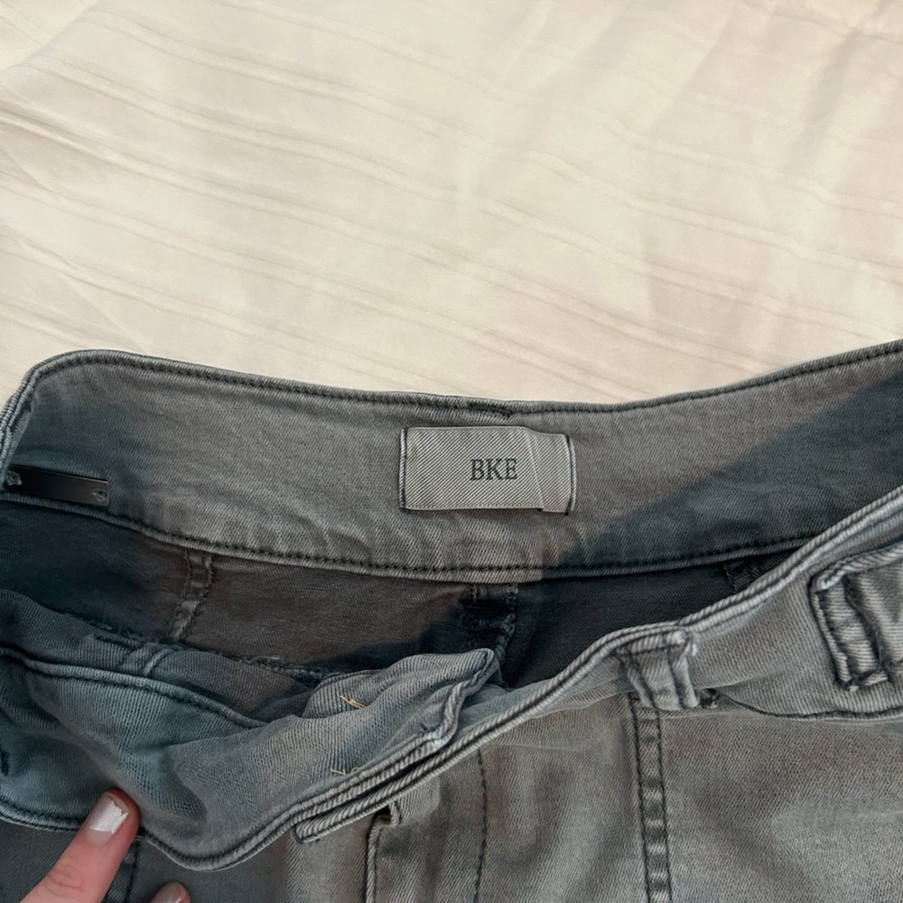 shorts - Picture 3 of 6